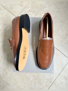 EVERLANE Leather Brown Penny Loafers Size 8 NWT